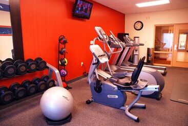 هتل Hampton Inn & Suitesknoxville/north I75