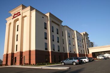 هتل Hampton Inn & Suitesknoxville/north I75
