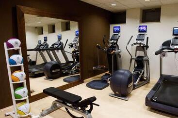 هتل Hilton Garden Inn Krakow