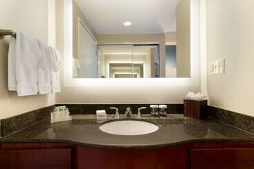 هتل Homewood Suites By Hilton San Diego Airport/liberty Station