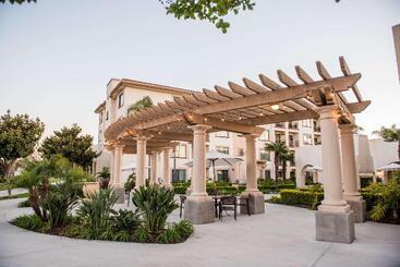 هتل Homewood Suites By Hilton San Diego Airport/liberty Station