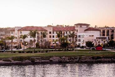 هتل Homewood Suites By Hilton San Diego Airport/liberty Station