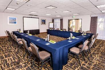 هتل Homewood Suites By Hilton San Diego Airport/liberty Station