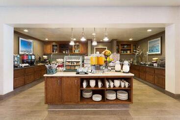 هتل Homewood Suites By Hilton San Diego Airport/liberty Station