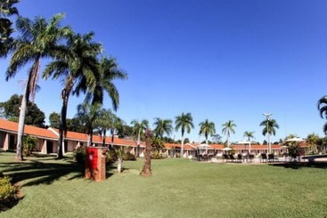 هتل Ipe Park Convention