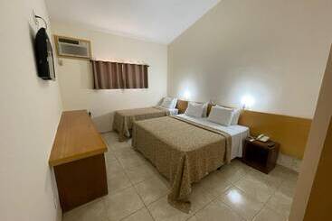 هتل Ipe Park Convention