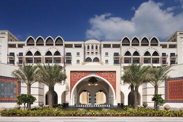 هتل Jumeirah Zabeel Saray Dubai