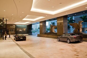هتل Jw Marriott Marquis Miami
