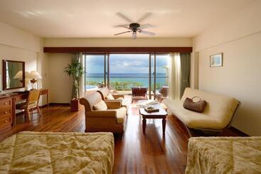 Kanucha Bay Hotel & Villas