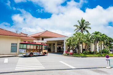 Kanucha Bay Hotel & Villas
