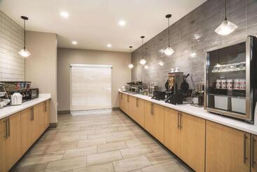 هتل La Quinta By Wyndham Chattanooga North   Hixson