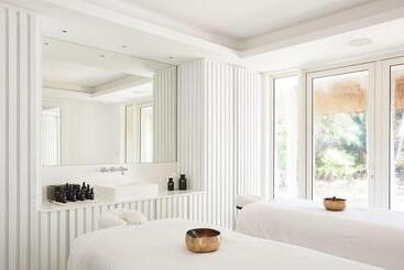هتل Lux Grand Gaube Resort & Villas