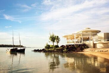 هتل Lux Grand Gaube Resort & Villas