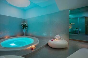 هتل Luxe