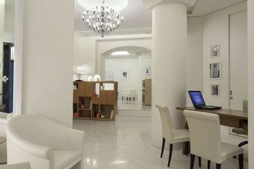 هتل Maison Milano | Una Esperienze