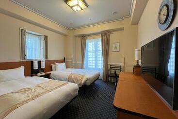 هتل Monterey Sendai