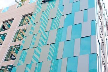 هتل Park Plaza Bangkok Soi 18