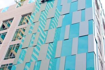 هتل Park Plaza Bangkok Soi 18