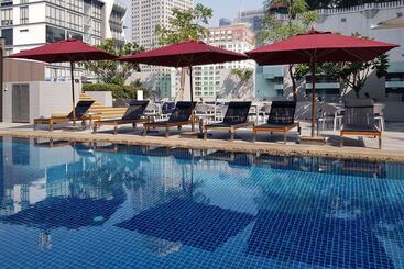 هتل Park Plaza Bangkok Soi 18