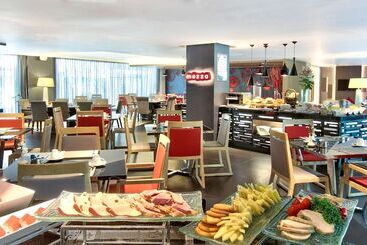 هتل Park Plaza Bangkok Soi 18