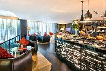 هتل Park Plaza Bangkok Soi 18