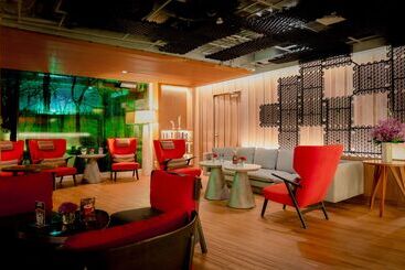 هتل Park Plaza Bangkok Soi 18
