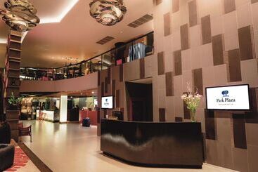 هتل Park Plaza Bangkok Soi 18