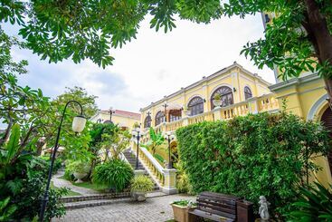 هتل Praya Palazzo
