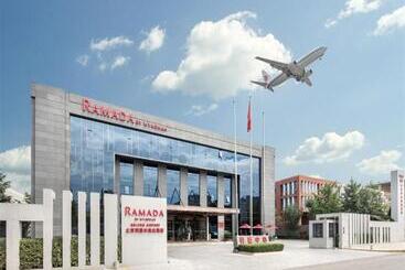 هتل Ramada By Wyndham Beijing Airport
