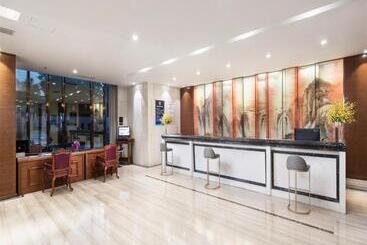 هتل Ramada By Wyndham Beijing Airport