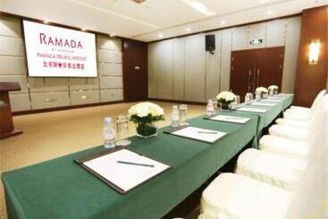 هتل Ramada By Wyndham Beijing Airport