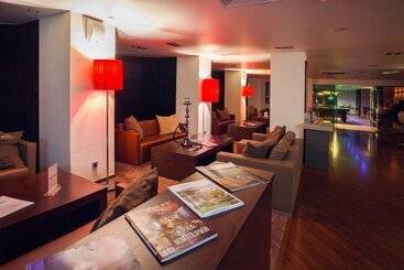 酒店 Ramada By Wyndham Yekaterinburg