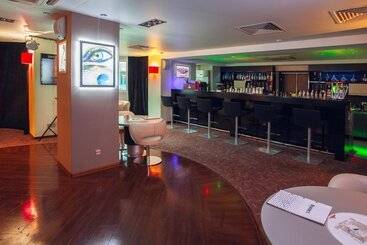 酒店 Ramada By Wyndham Yekaterinburg