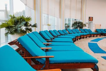 هتل Ramada By Wyndham Yekaterinburg