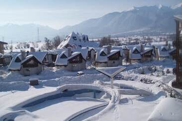 هتل Redenka Holiday Club