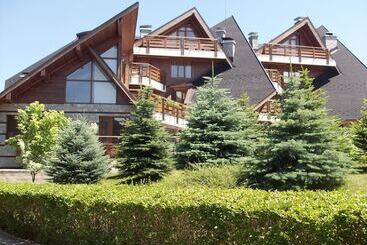 هتل Redenka Holiday Club