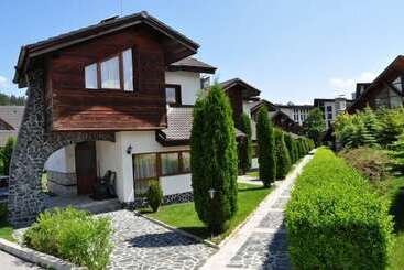 هتل Redenka Holiday Club