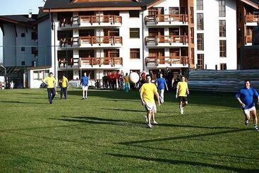 هتل Redenka Holiday Club