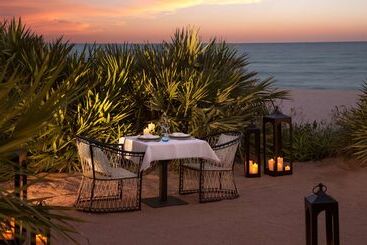 هتل Sole Miami A Noble House Resort