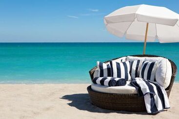هتل Sole Miami A Noble House Resort