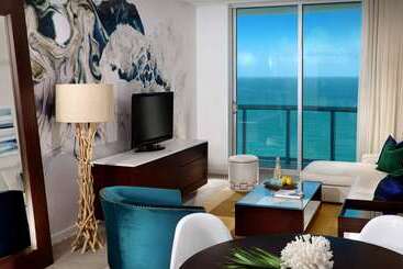 هتل Sole Miami A Noble House Resort