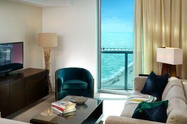 هتل Sole Miami A Noble House Resort