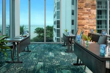 هتل Sole Miami A Noble House Resort