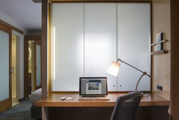 هتل Springhill Suites Miami Downtown/medical Center