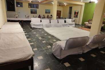 هتل Taj Plaza, Vip Road, Agra