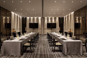 هتل The Hazelton