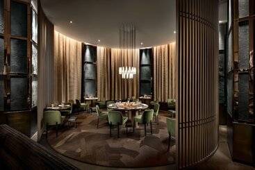 هتل The Hazelton