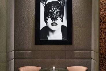هتل The Hazelton
