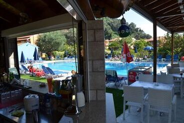 Irene Apartments - Agios Gordios