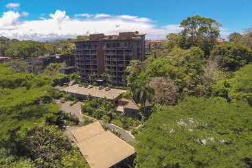 Los Altos Resort